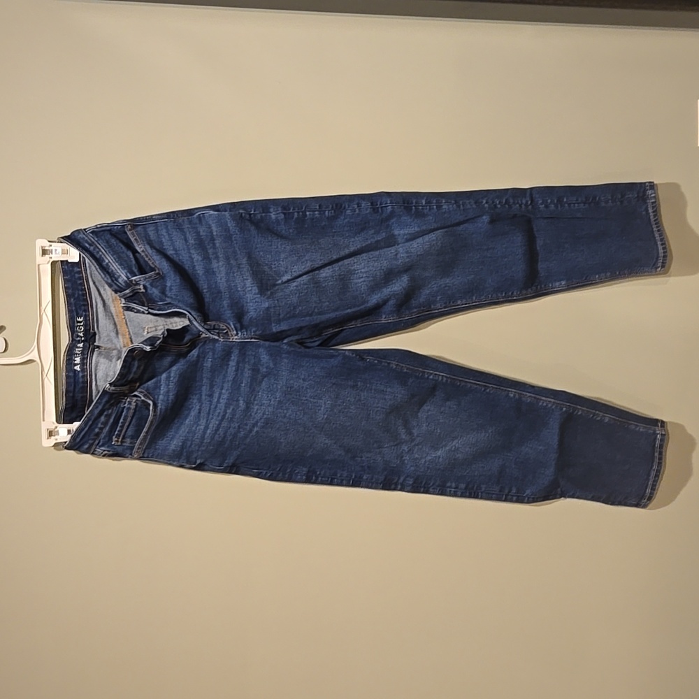 American Eagle Mom High Rise Jeans, Darker Wash, Size 8
